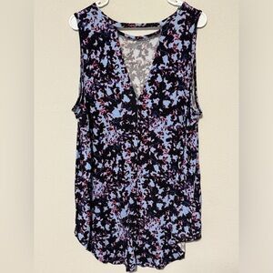 Livi Active patterned tank top